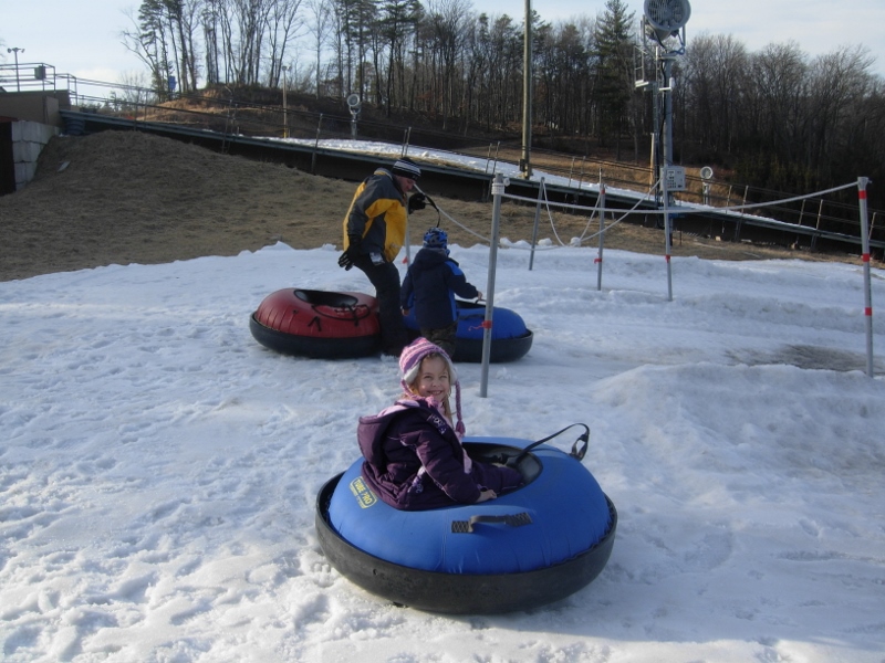 Camelback snowtubing ski 2012